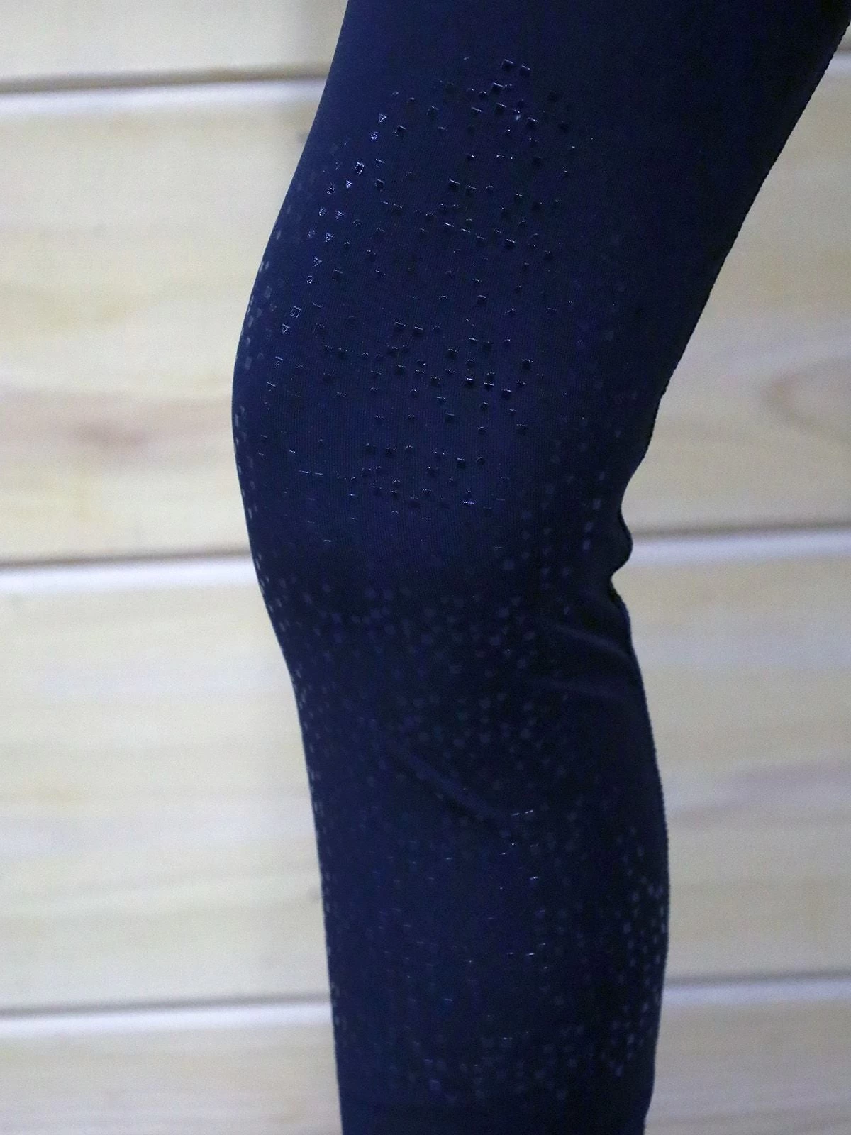 BasEQ Dylan Women’s Knee Patch Riding Tights 8 BasEQ Dylan Women’s Knee Patch Riding Tights - Image 6