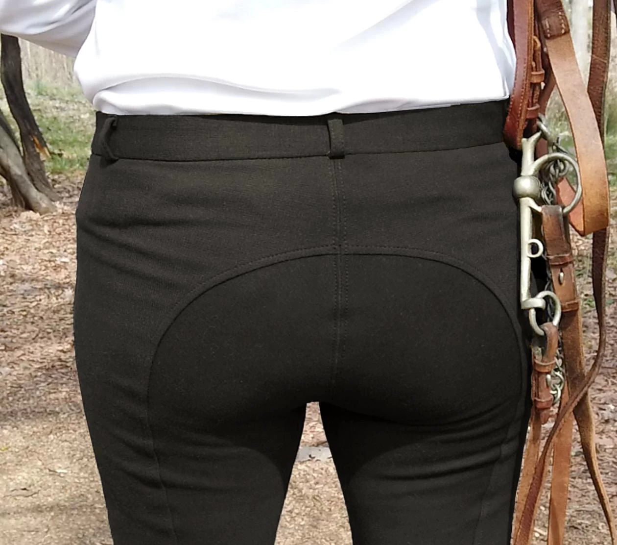 BasEQ Amy Women's Self Knee Patch Classic Equestrian Riding Breeches 11 BasEQ Amy Women's Self Knee Patch Classic Equestrian Riding Breeches - Image 9